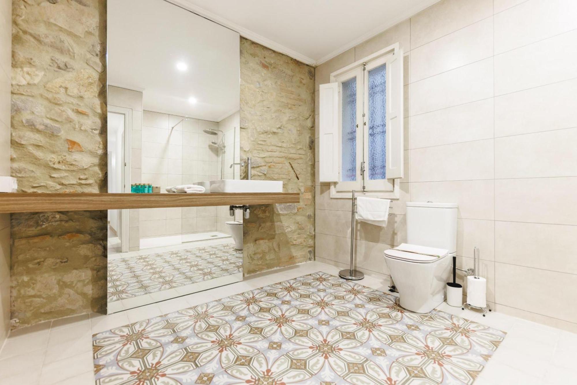 Bravissimo El Lleó, bright 4-bedroom apartment Gerona Exterior foto